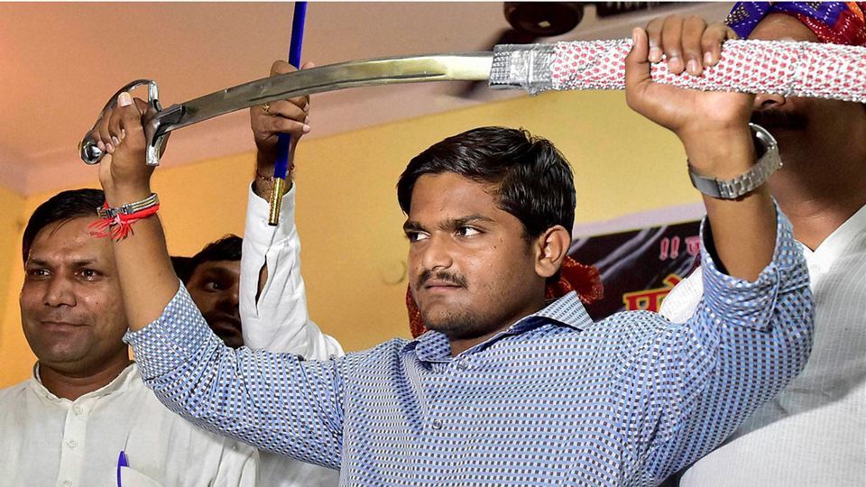 Hardik Patel Declares Support For Congress In Gujarat